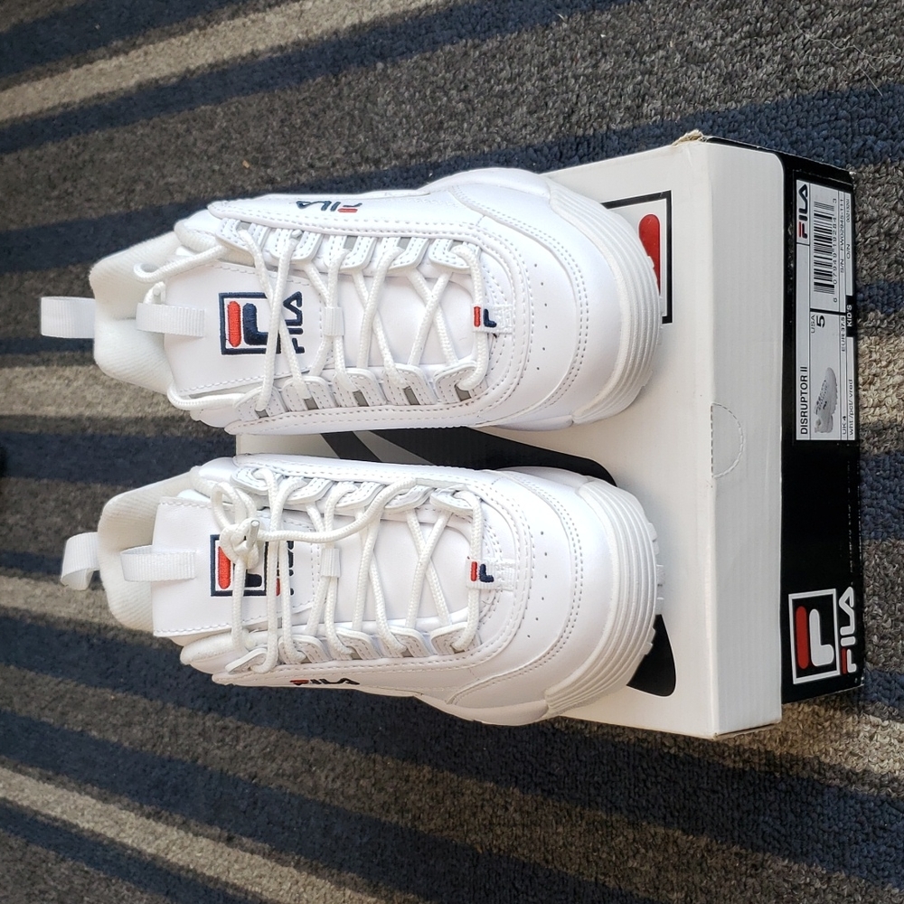 FILA Kids Disruptor II size 5 - White